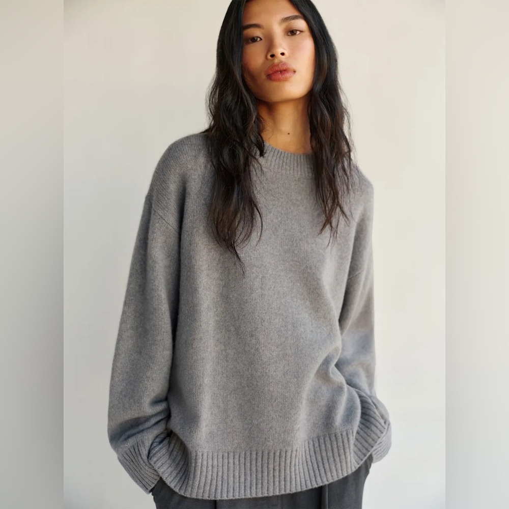 Reformation Cove Cashmere Oversized Crew in Husky - Picture 2 of 8
